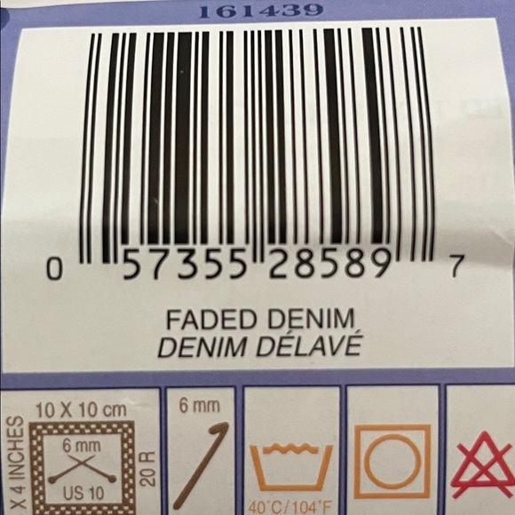 Bernat Softee Chunky Gauge Bundle of 2 Skeins in Faded Denim, Color 39114 - Picture 6 of 6